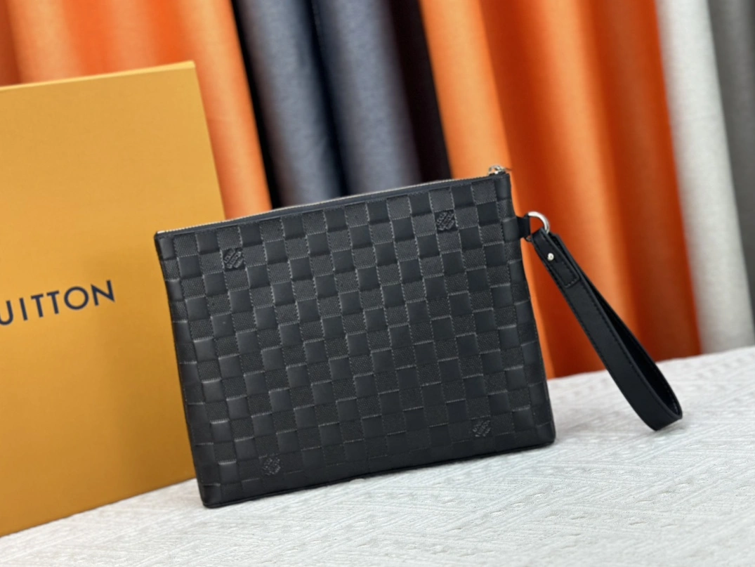 Elegant 7815 Louis Vuitton LV Wallets For Unisex