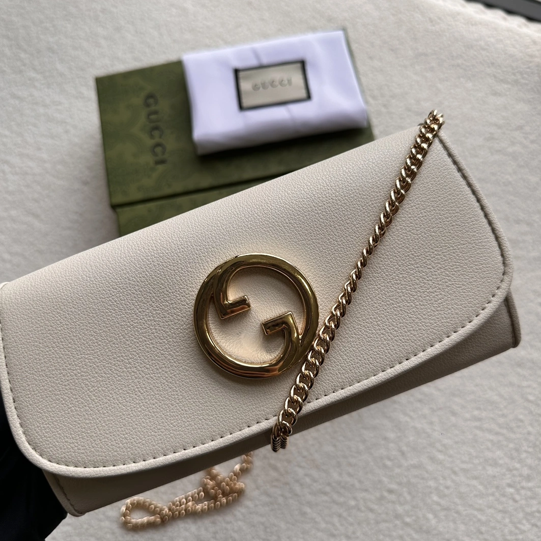 Elegant 8020 Gucci AAA Quality Messenger Bags For Women