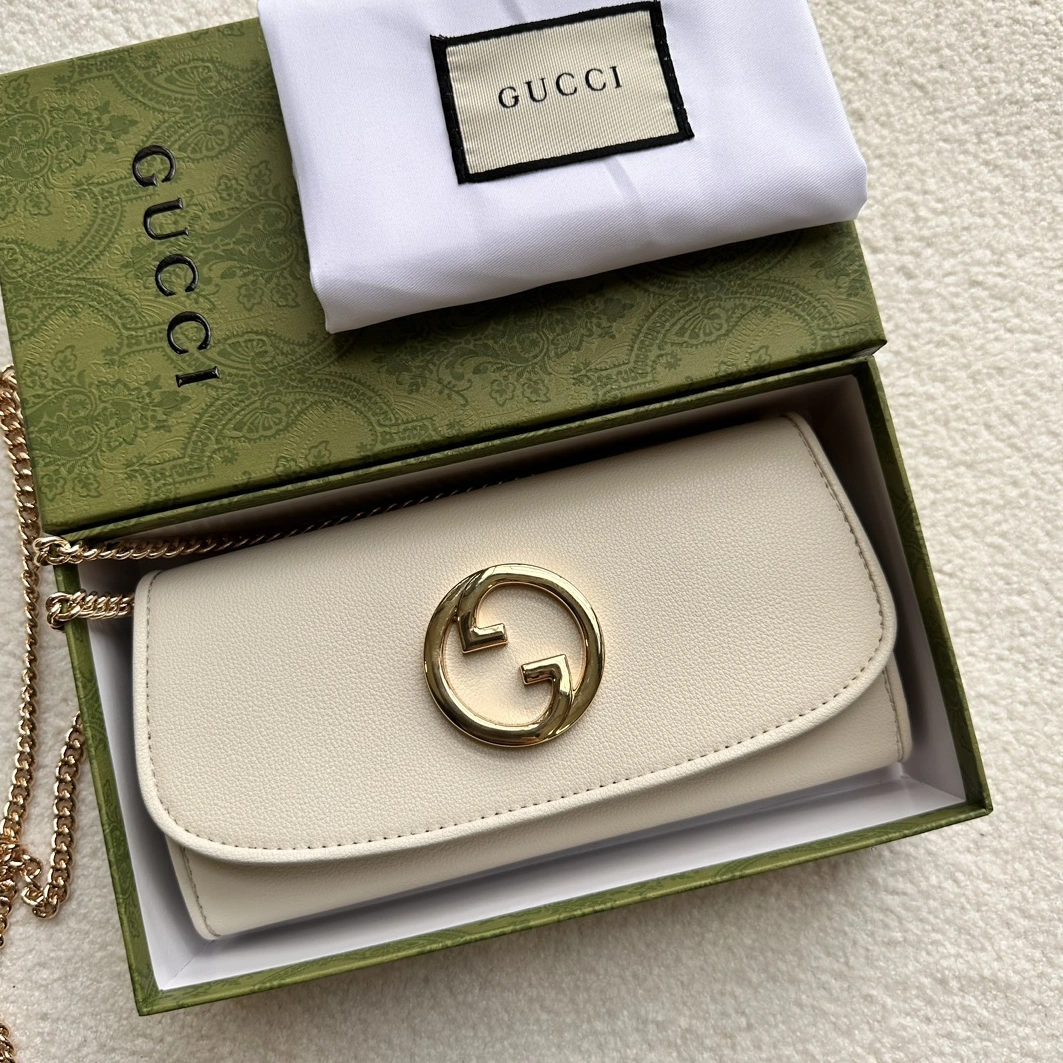 Elegant 8020 Gucci AAA Quality Messenger Bags For Women