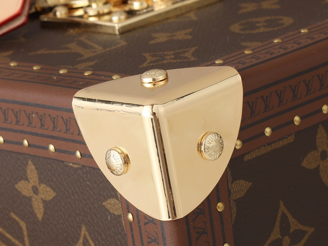 Elegant 817 Louis Vuitton AAA Quality Handbags For Women