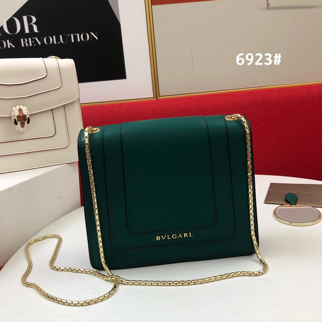 Elegant 8283 Bvlgari AAA Quality Messenger Bags For Women