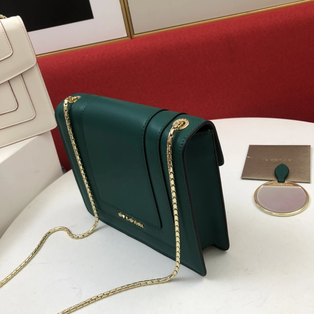 Elegant 8283 Bvlgari AAA Quality Messenger Bags For Women