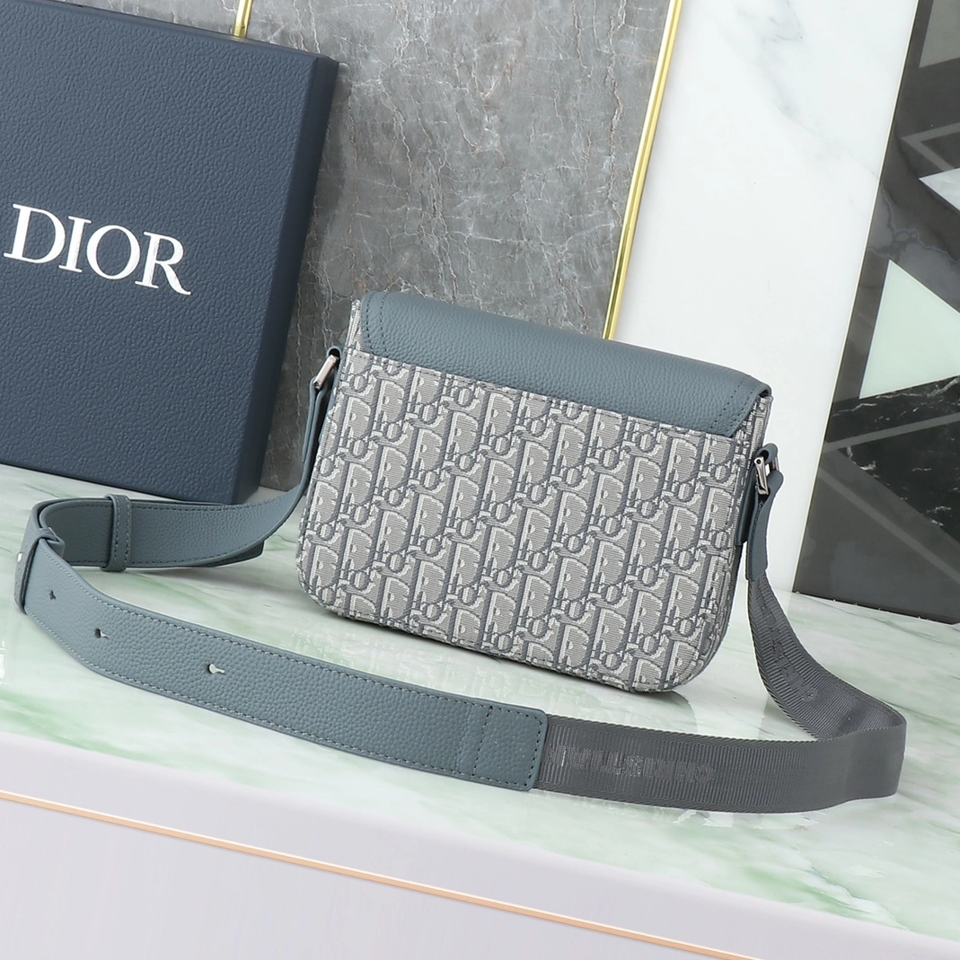 Elegant 8358 Christian Dior AAA Man Messenger Bags