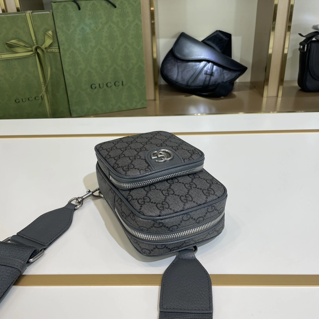 Elegant 8377 Gucci AAA Quality Messenger Bags For Unisex