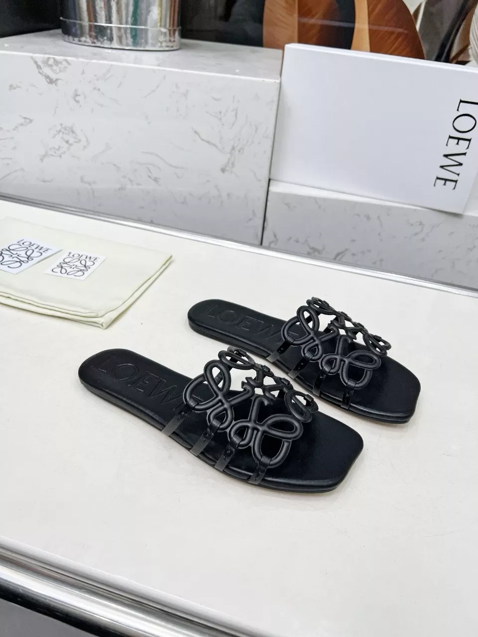 Elegant 8378 LOEWE Slippers For Women