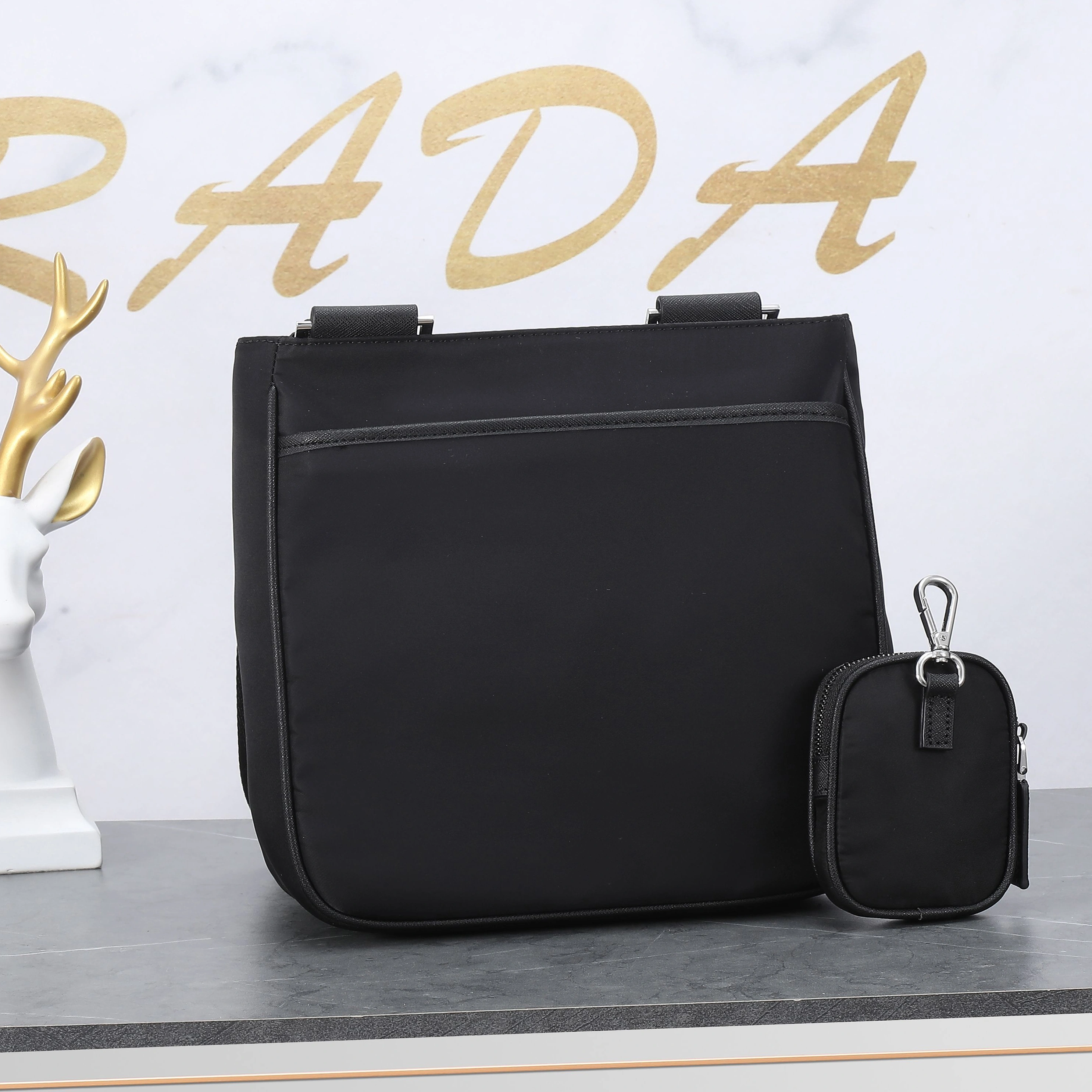 Elegant 8431 Prada AAA Man Messenger Bags