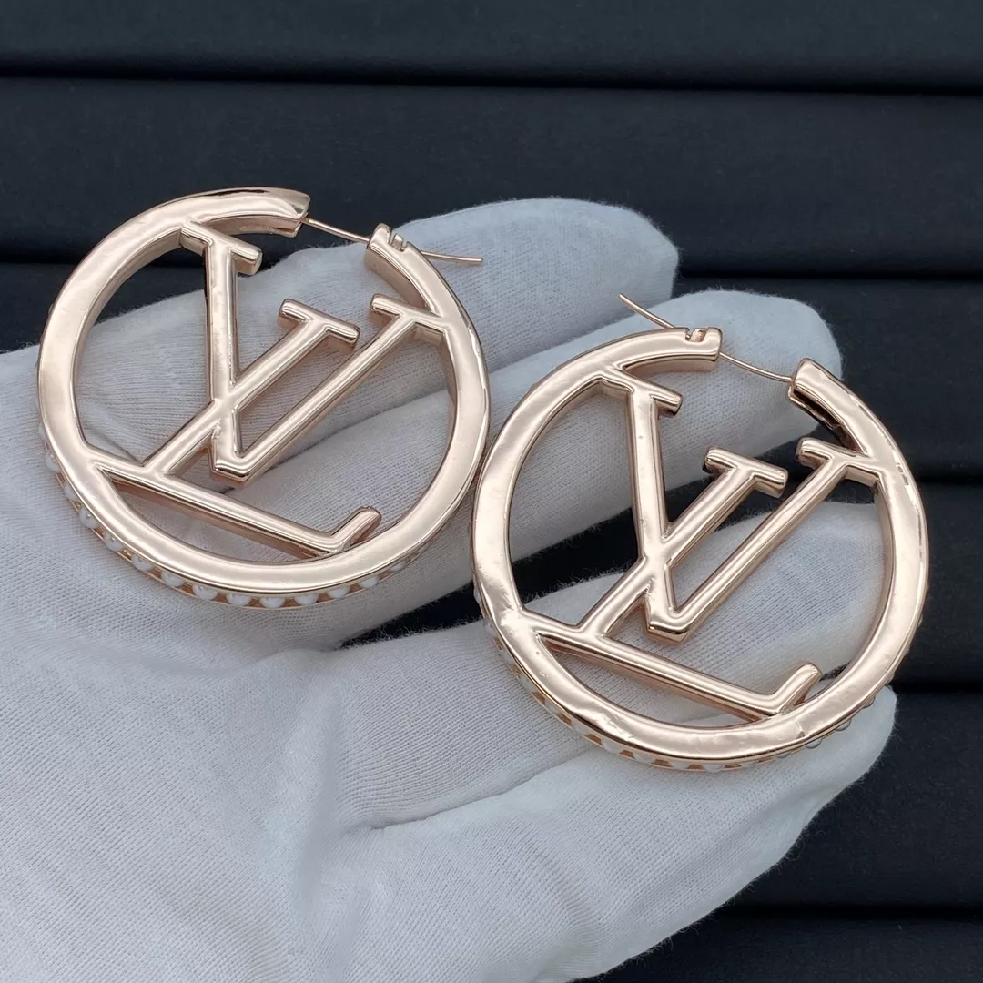 Elegant 8508 Louis Vuitton Earrings For Women