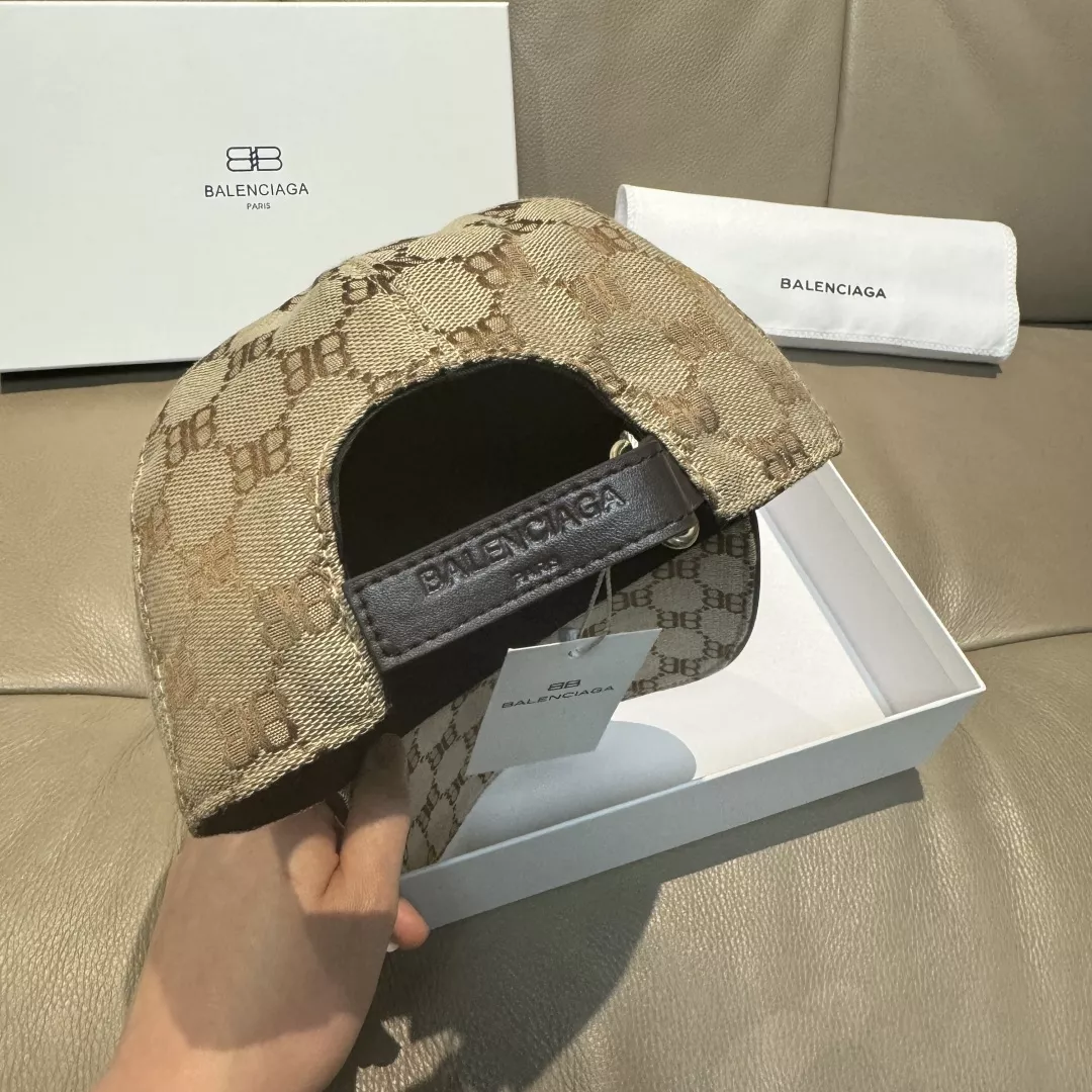 Elegant 853 Balenciaga Caps