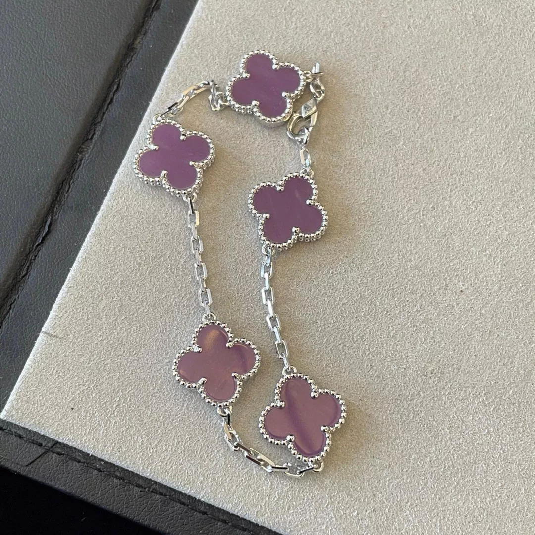 Elegant 8840 Van Cleef & Arpels Bracelets For Women