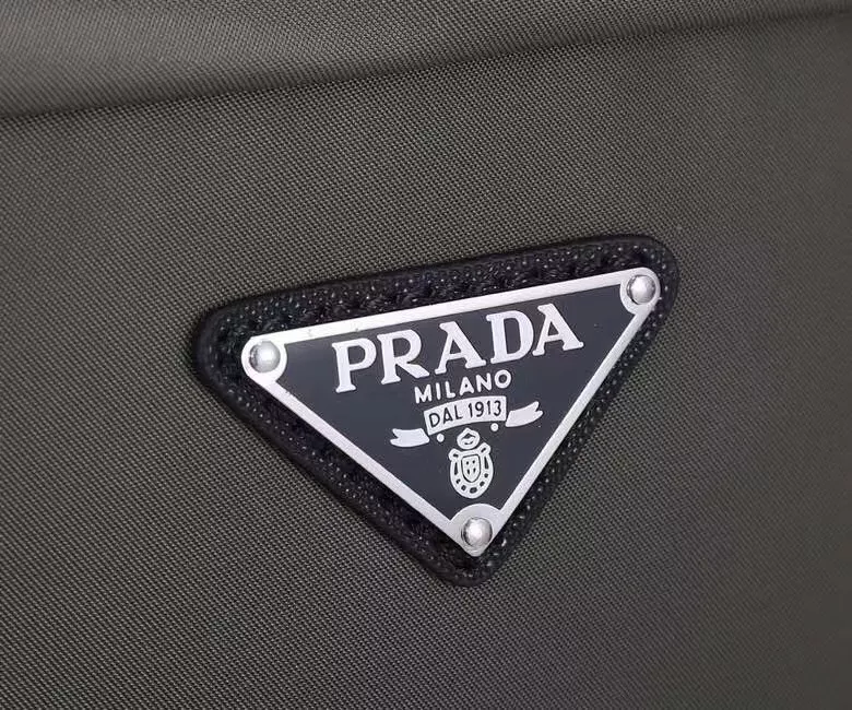 Elegant 8926 Prada AAA Man Backpacks
