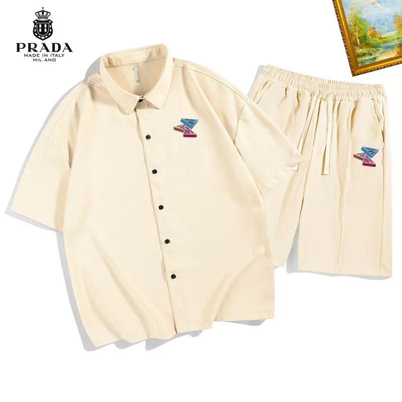 Elegant 8936 Prada Tracksuits Short Sleeved For Men