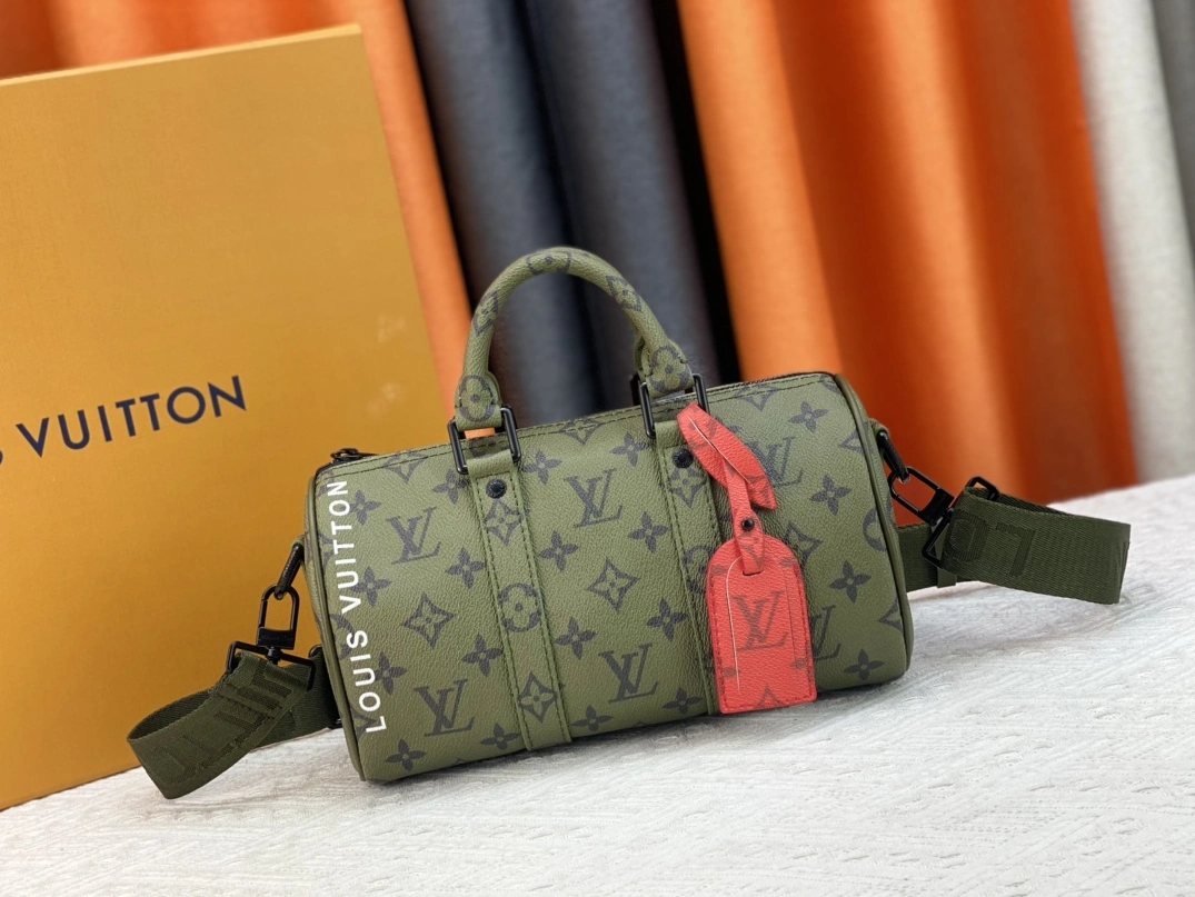 Elegant 8946 Louis Vuitton AAA Quality Handbags For Women
