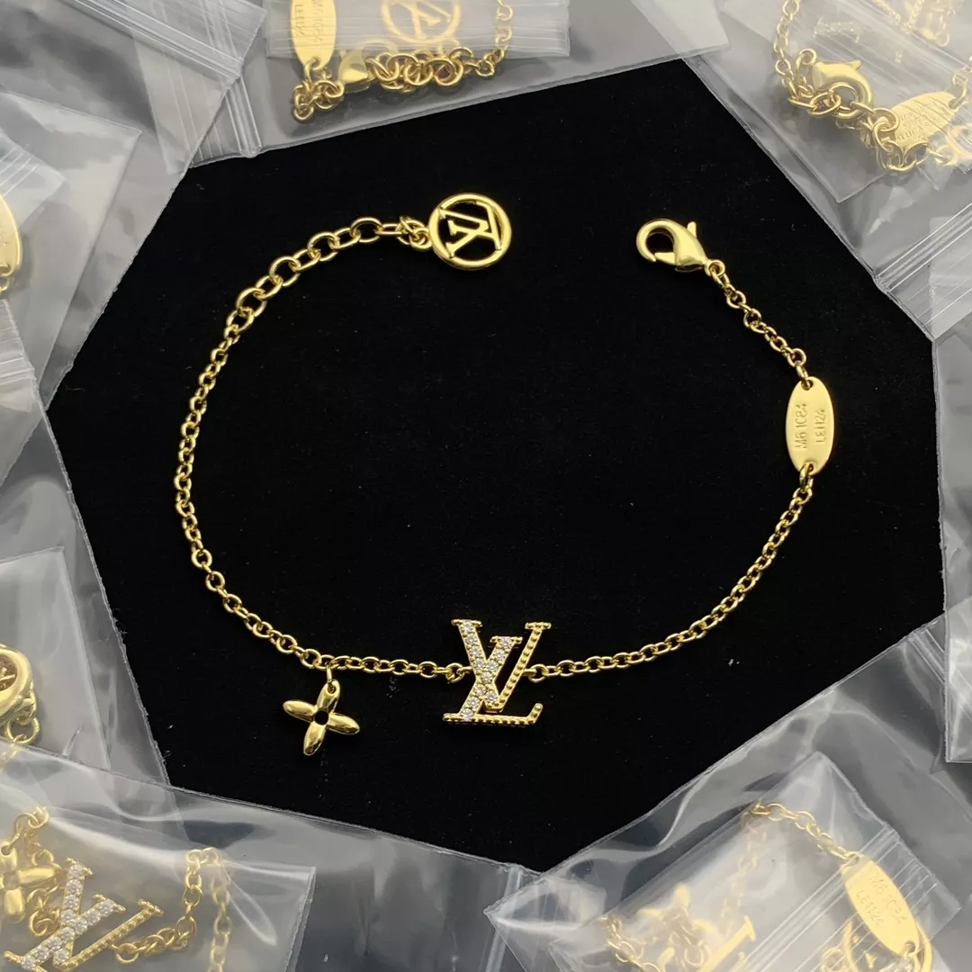Elegant 9094 Louis Vuitton LV Bracelets
