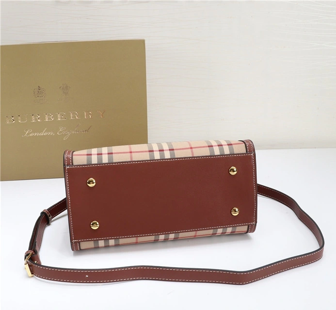 Elegant 9279 Burberry AAA Quality Handbags For Women