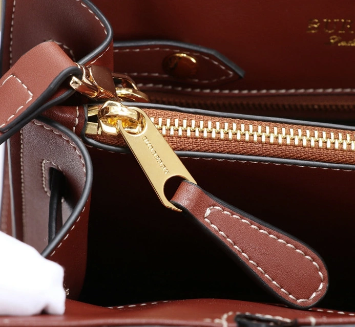 Elegant 9279 Burberry AAA Quality Handbags For Women