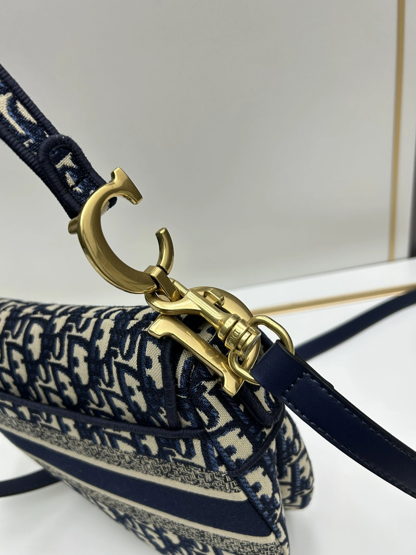 Elegant 9406 Christian Dior AAA Quality Messenger Bags For Women