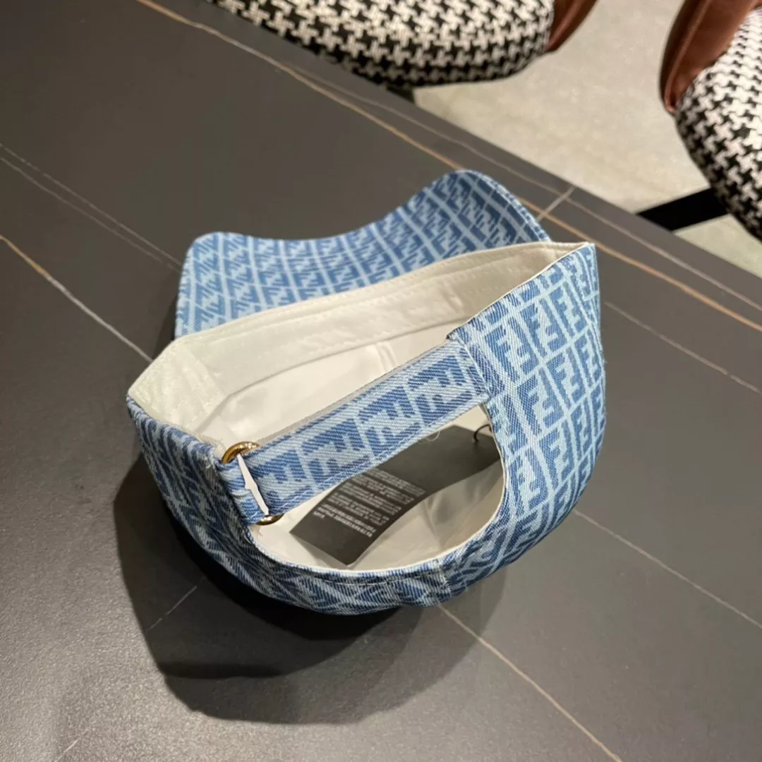 Elegant 9476 Fendi Caps