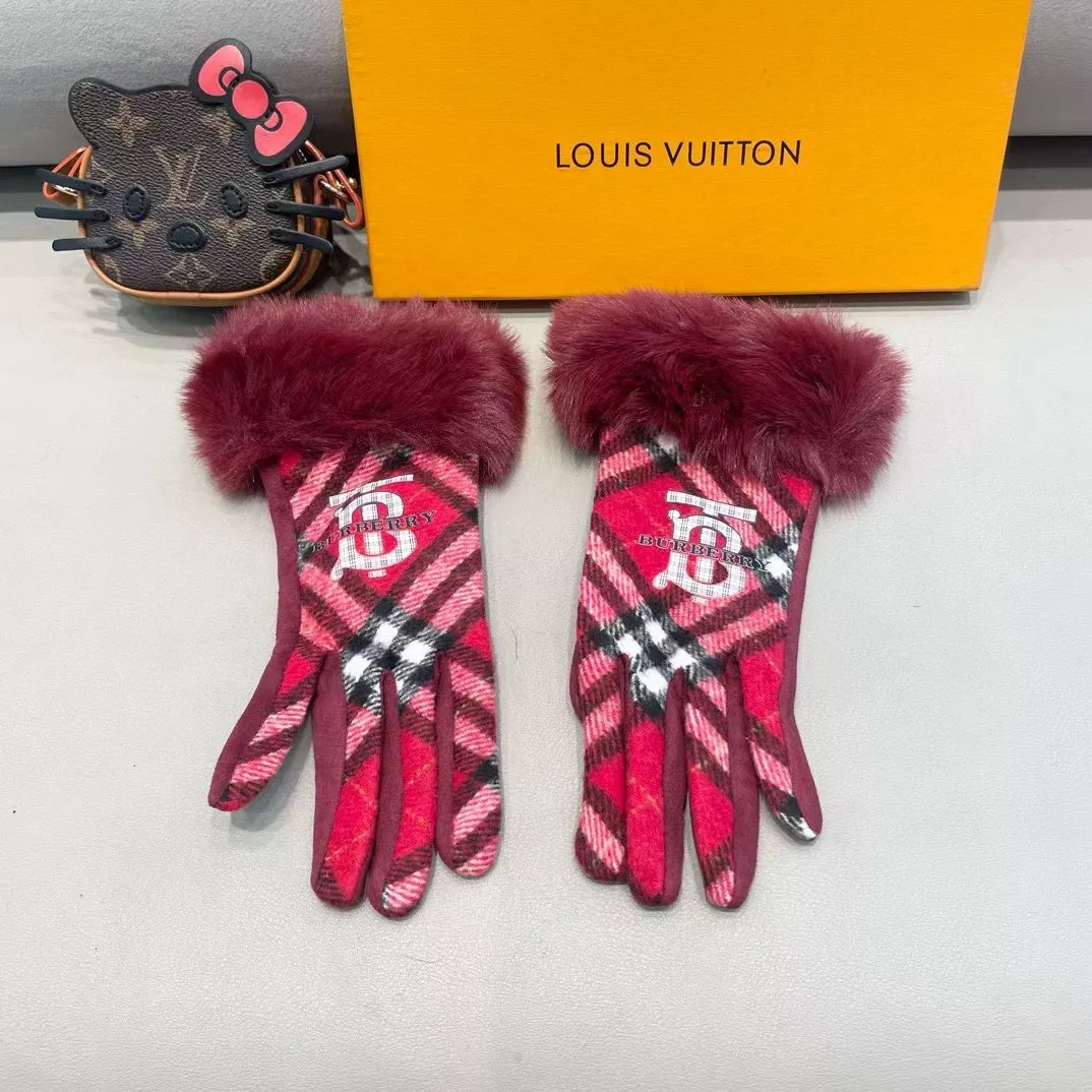 Elegant 9628 Burberry Gloves