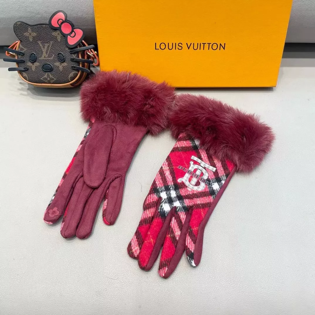 Elegant 9628 Burberry Gloves