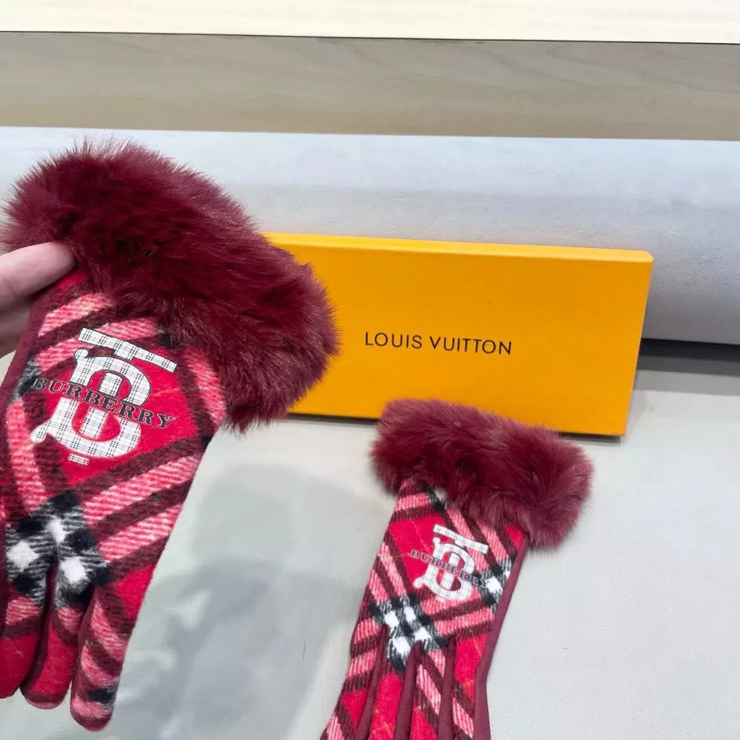 Elegant 9628 Burberry Gloves