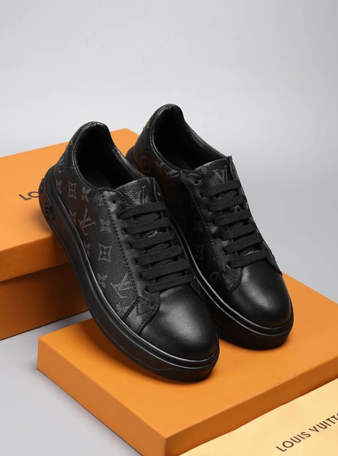 Elegant 9879 Louis Vuitton LV Casual Shoes For Men