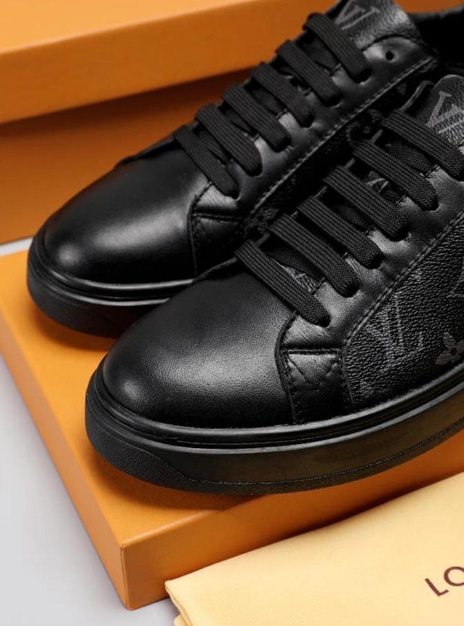 Elegant 9879 Louis Vuitton LV Casual Shoes For Men