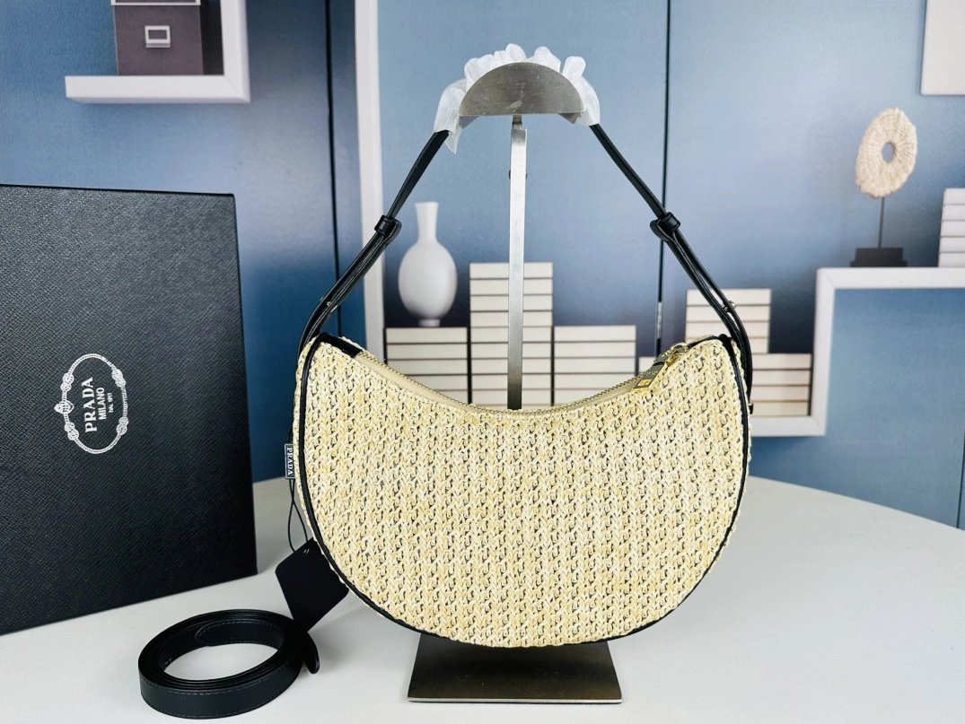 Elegant 9933 Prada AAA Quality Shoulder Bags For Women