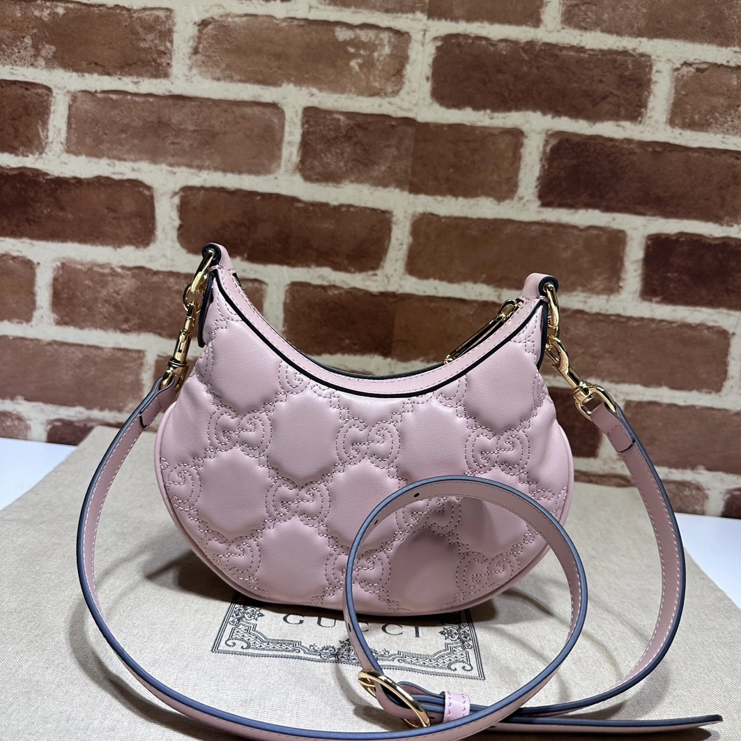 EyeCatching 1011 Gucci AAA Quality Messenger Bags For Women