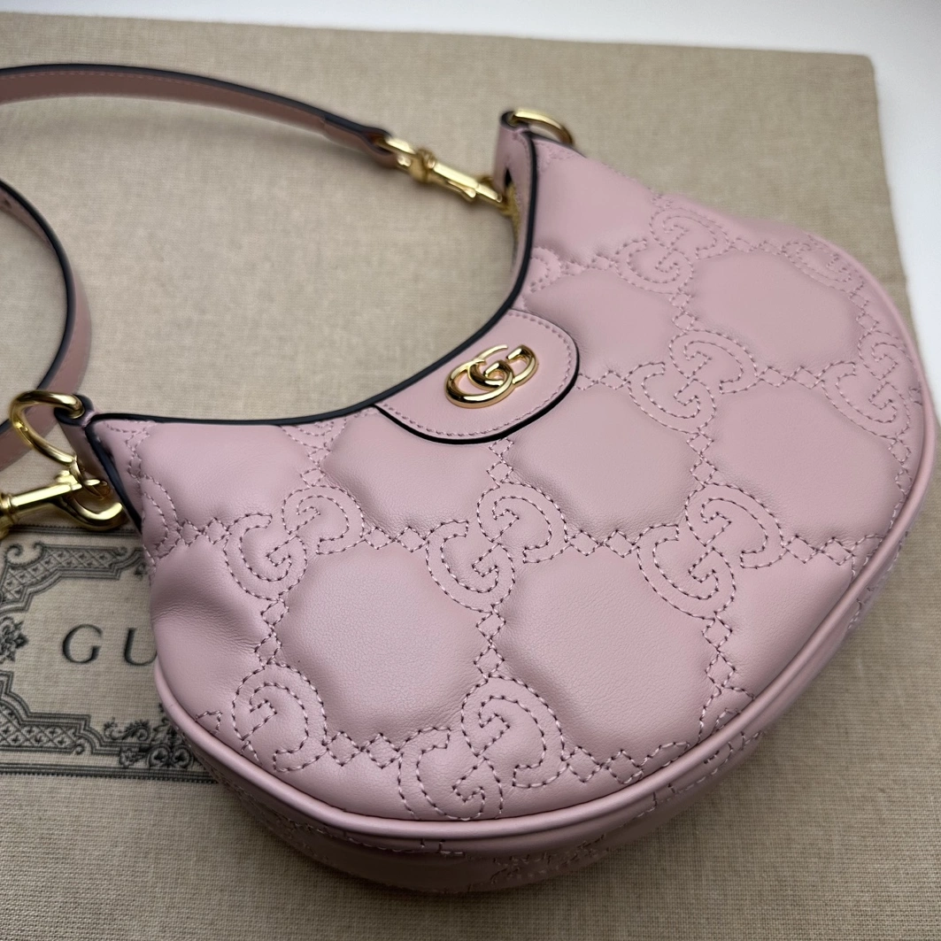 EyeCatching 1011 Gucci AAA Quality Messenger Bags For Women