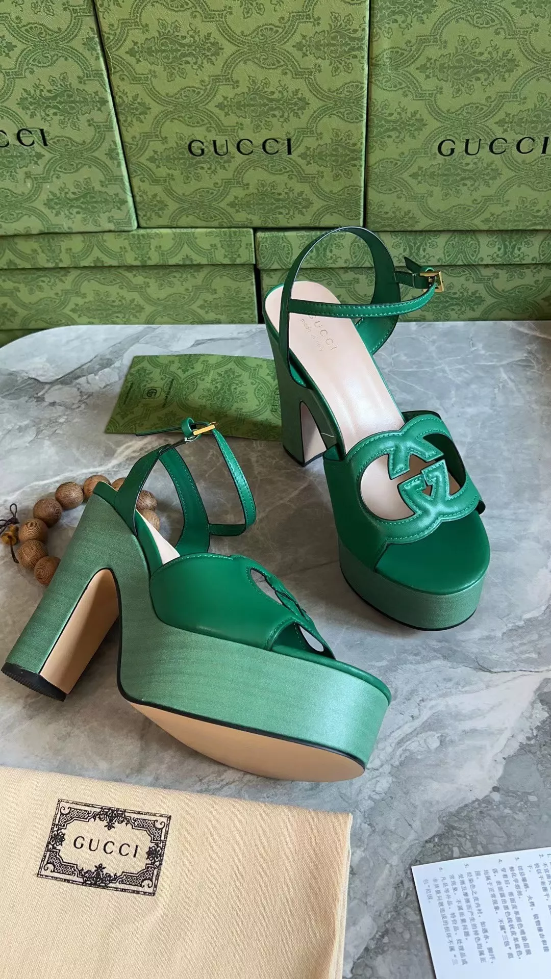 EyeCatching 1067 Gucci Sandal For Women