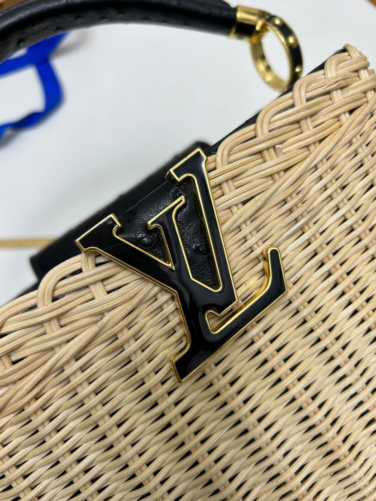 EyeCatching 1099 Louis Vuitton AAA Quality Handbags For Women