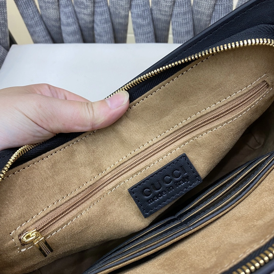 EyeCatching 1125 Gucci AAA Man Wallets