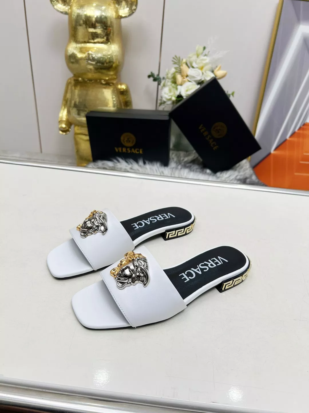 EyeCatching 1180 Versace Slippers For Women