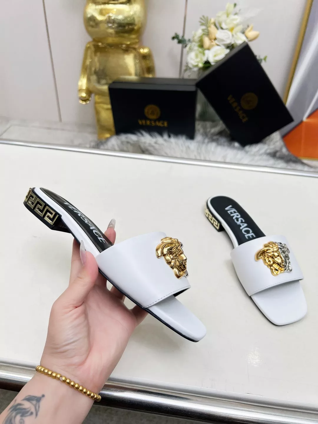 EyeCatching 1180 Versace Slippers For Women