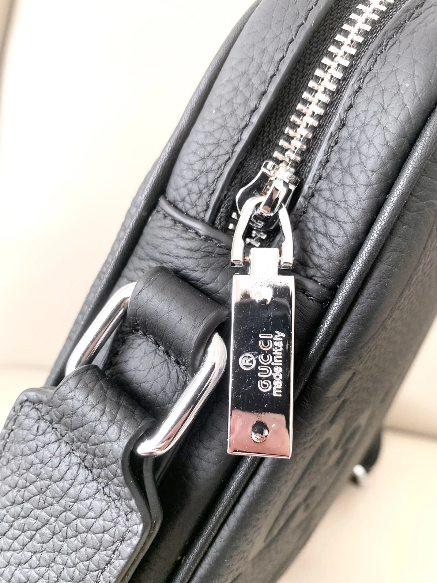 EyeCatching 1290 Gucci AAA Man Messenger Bags