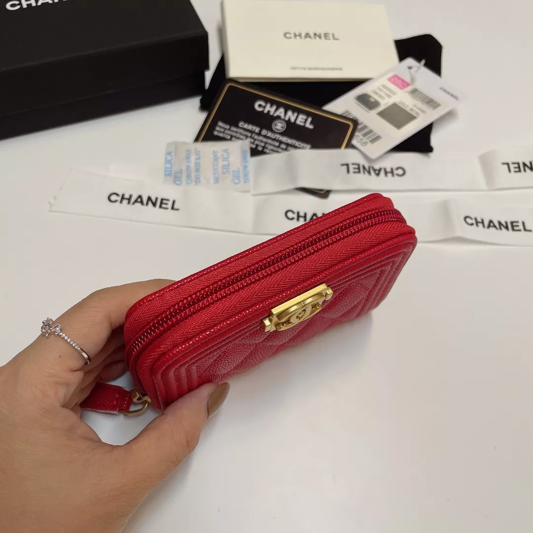 EyeCatching 1337 Chanel Card Case