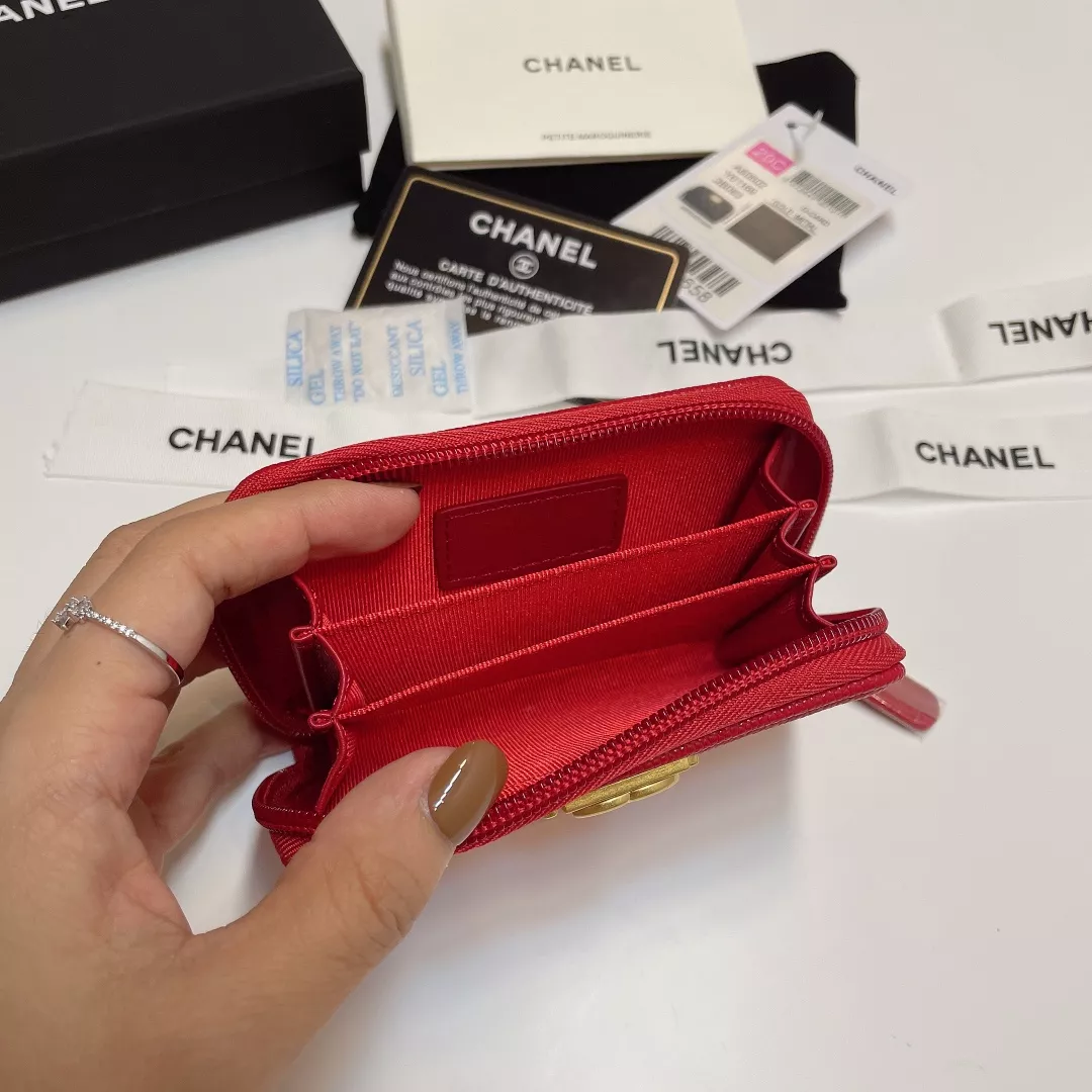 EyeCatching 1337 Chanel Card Case