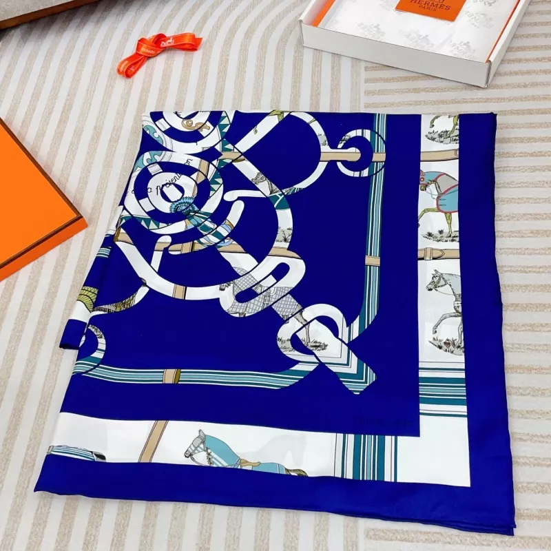 EyeCatching 1392 Hermes Silk Squares