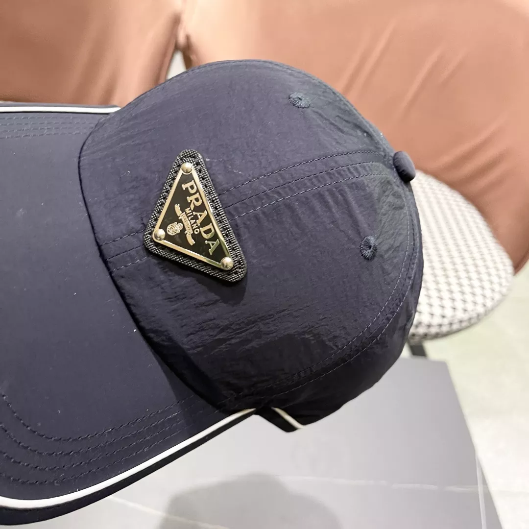 EyeCatching 1530 Prada Caps