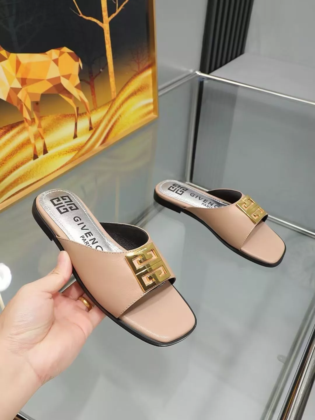 EyeCatching 1560 Givenchy Slippers For Women
