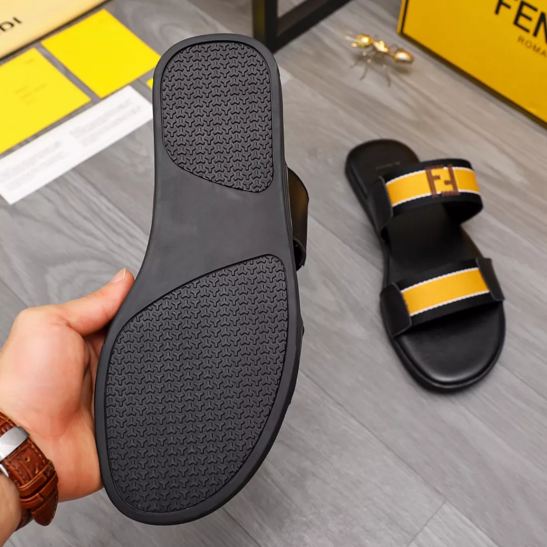 EyeCatching 1720 Fendi Slippers For Men