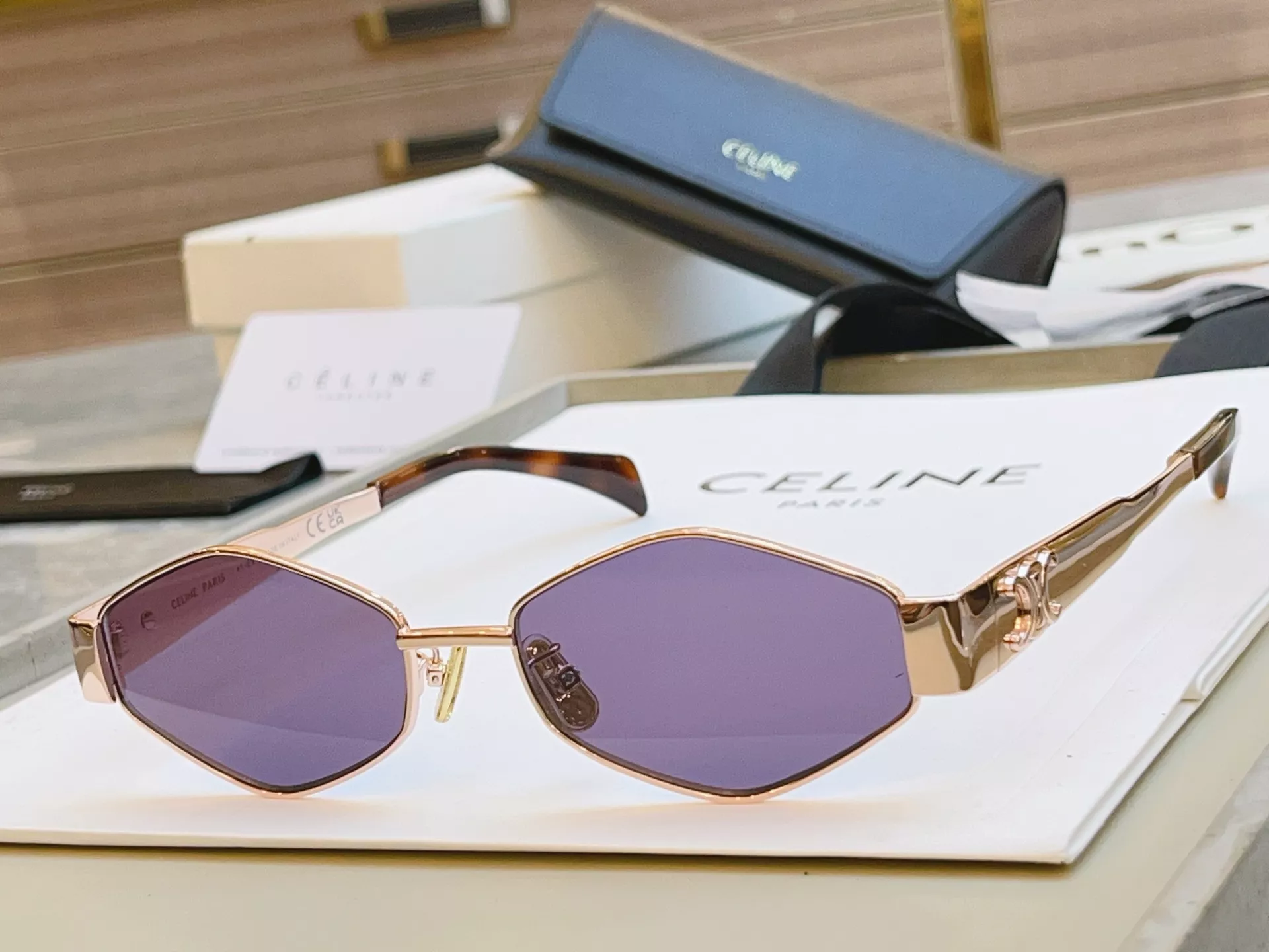 EyeCatching 1735 Celine AAA Quality Sunglasses