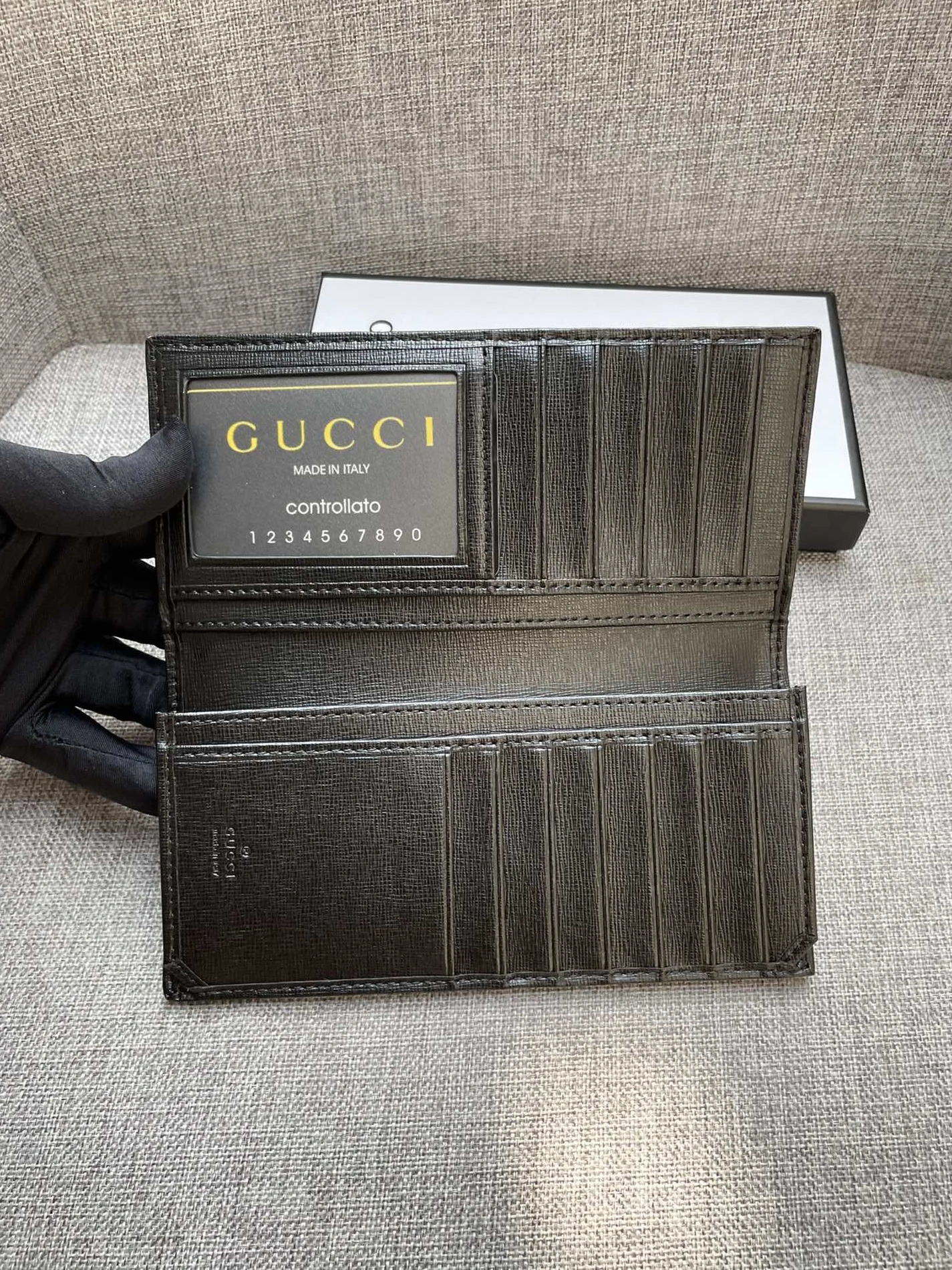 EyeCatching 1765 Gucci AAA Wallets