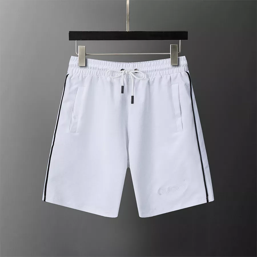 EyeCatching 1807 Gucci Tracksuits Short Sleeved For Men