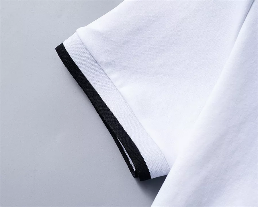 EyeCatching 1807 Gucci Tracksuits Short Sleeved For Men