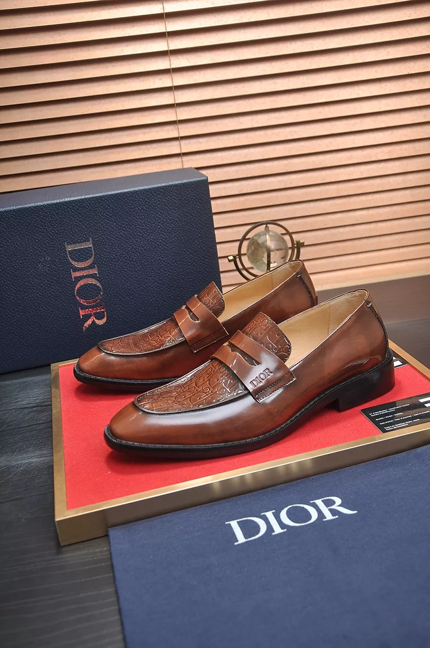 EyeCatching 1920 Christian Dior Leather Shoes For Men