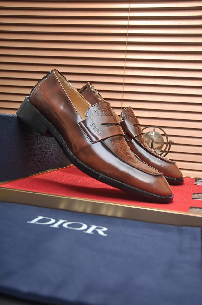 EyeCatching 1920 Christian Dior Leather Shoes For Men
