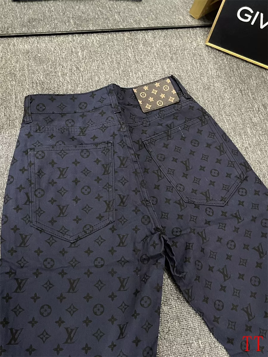 EyeCatching 2014 Louis Vuitton LV Jeans For Men