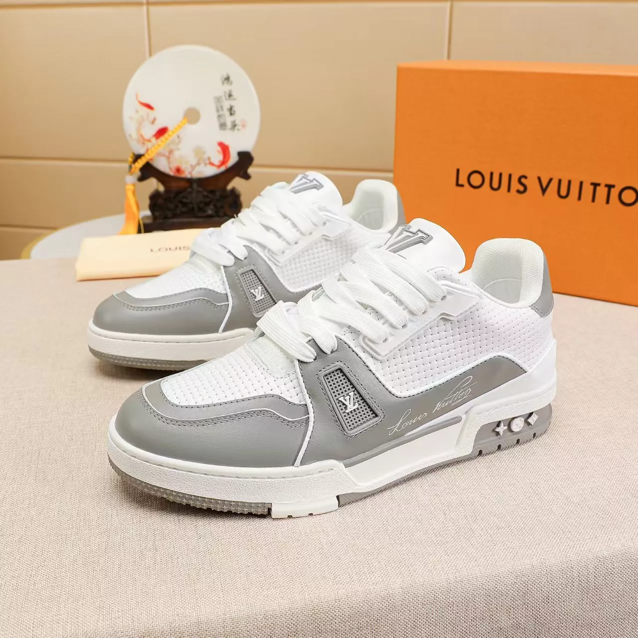 EyeCatching 2029 Louis Vuitton Casual Shoes For Men