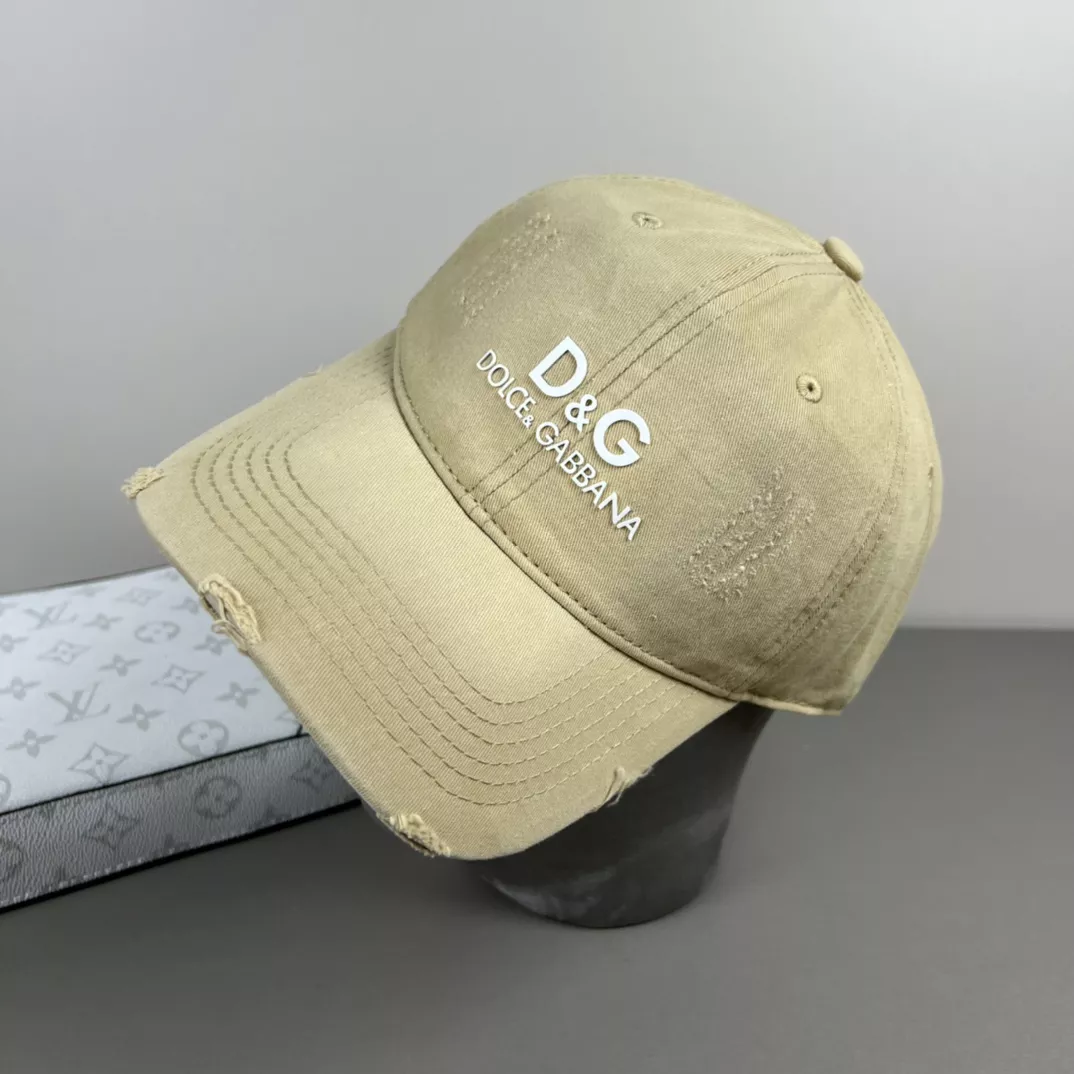 EyeCatching 203 Dolce & Gabbana Caps